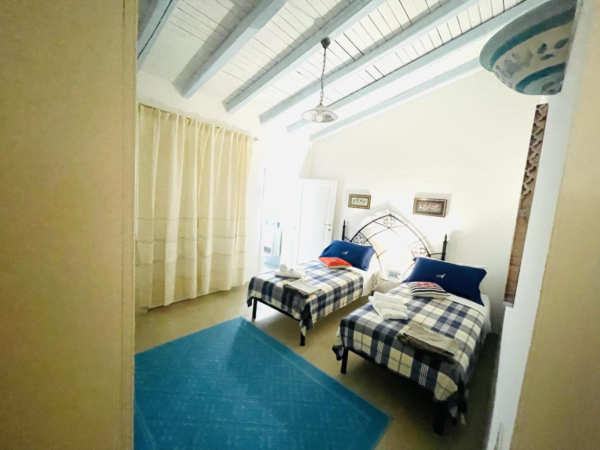 Villa Adel ซาน เตโอโดโร ภายนอก รูปภาพ